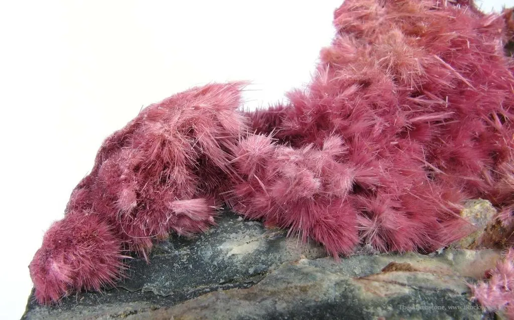 Erythrite - image 3