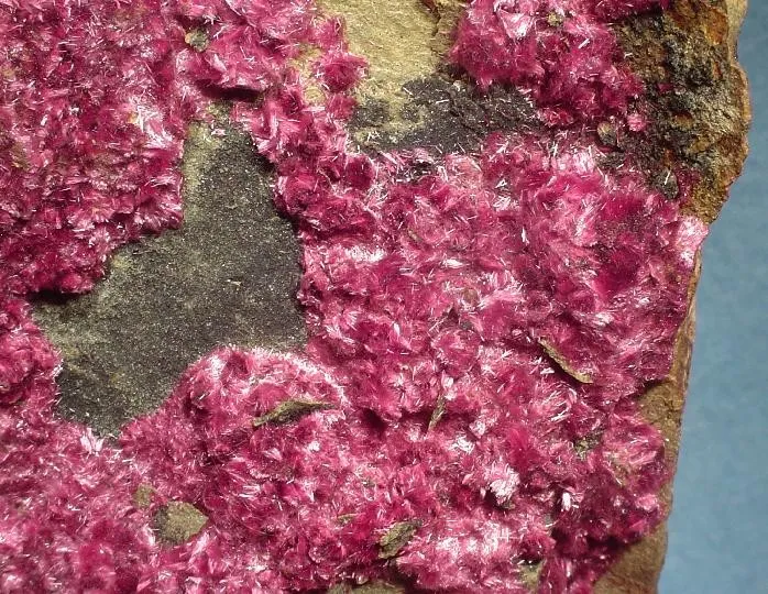 Erythrite - image 2