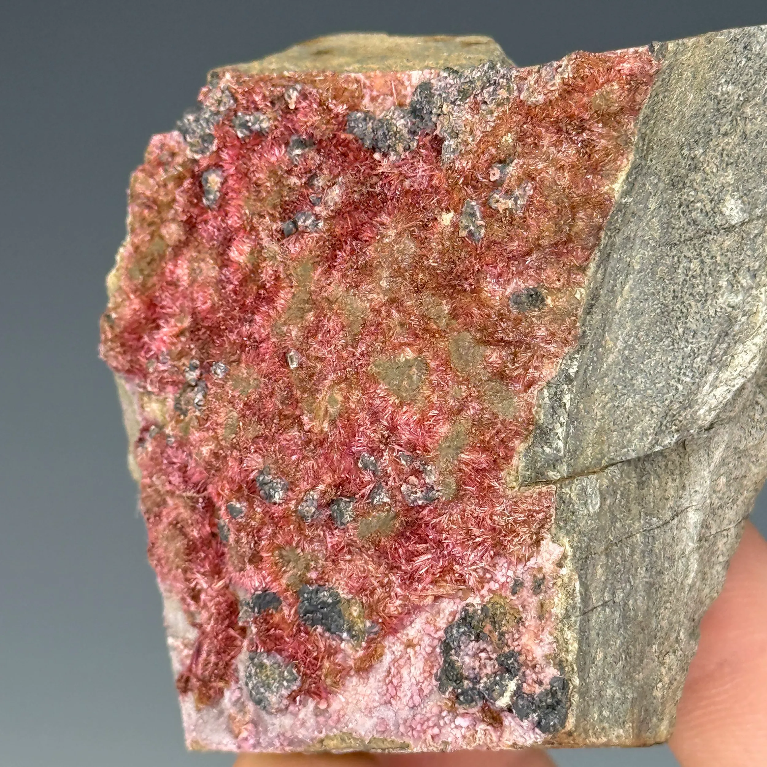 Erythrite - image 3