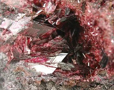 Erythrite - image 2