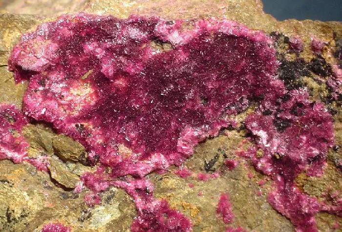 Erythrite - image 2