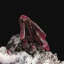 Erythrite on Quartz - image 5