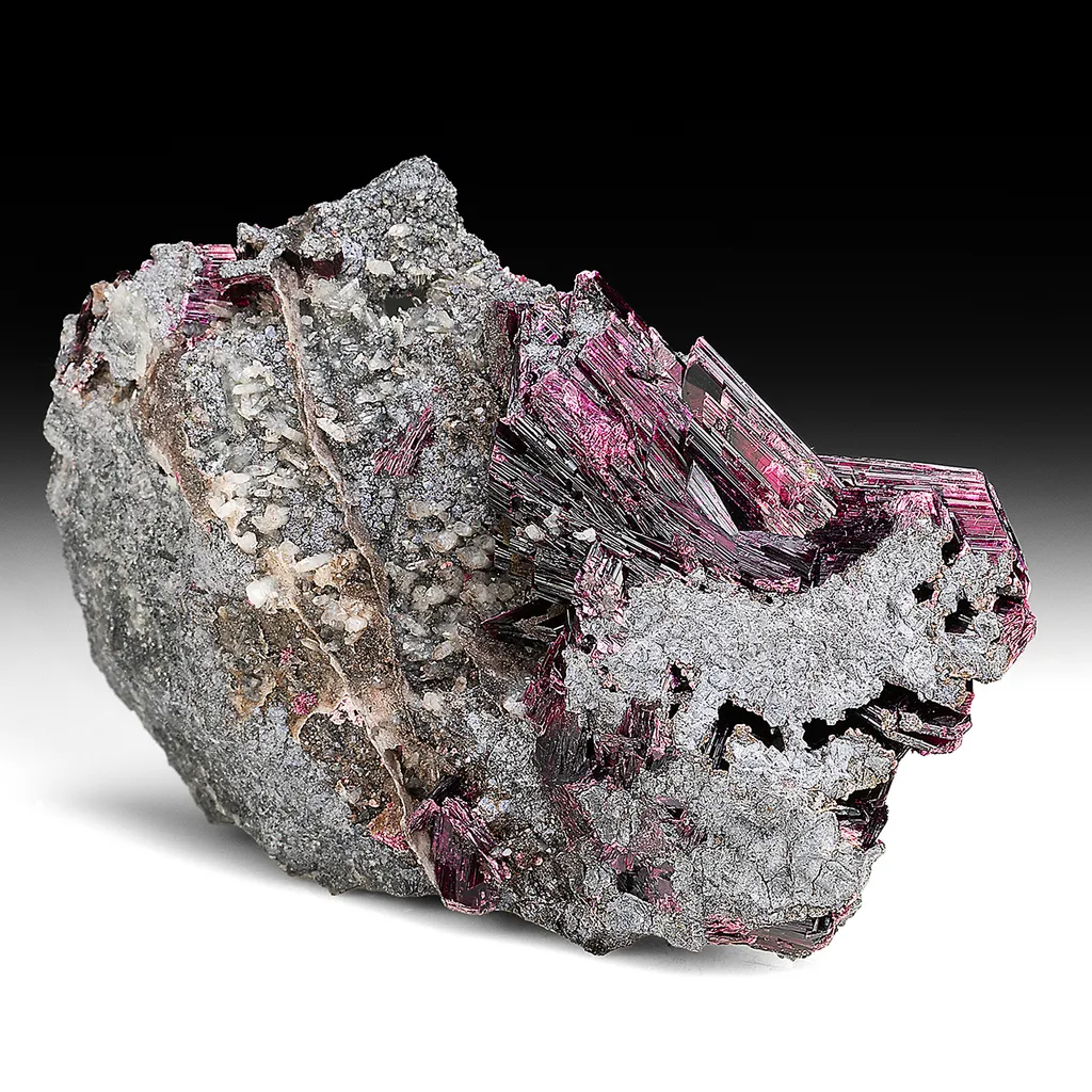 Erythrite with Skutterudite image