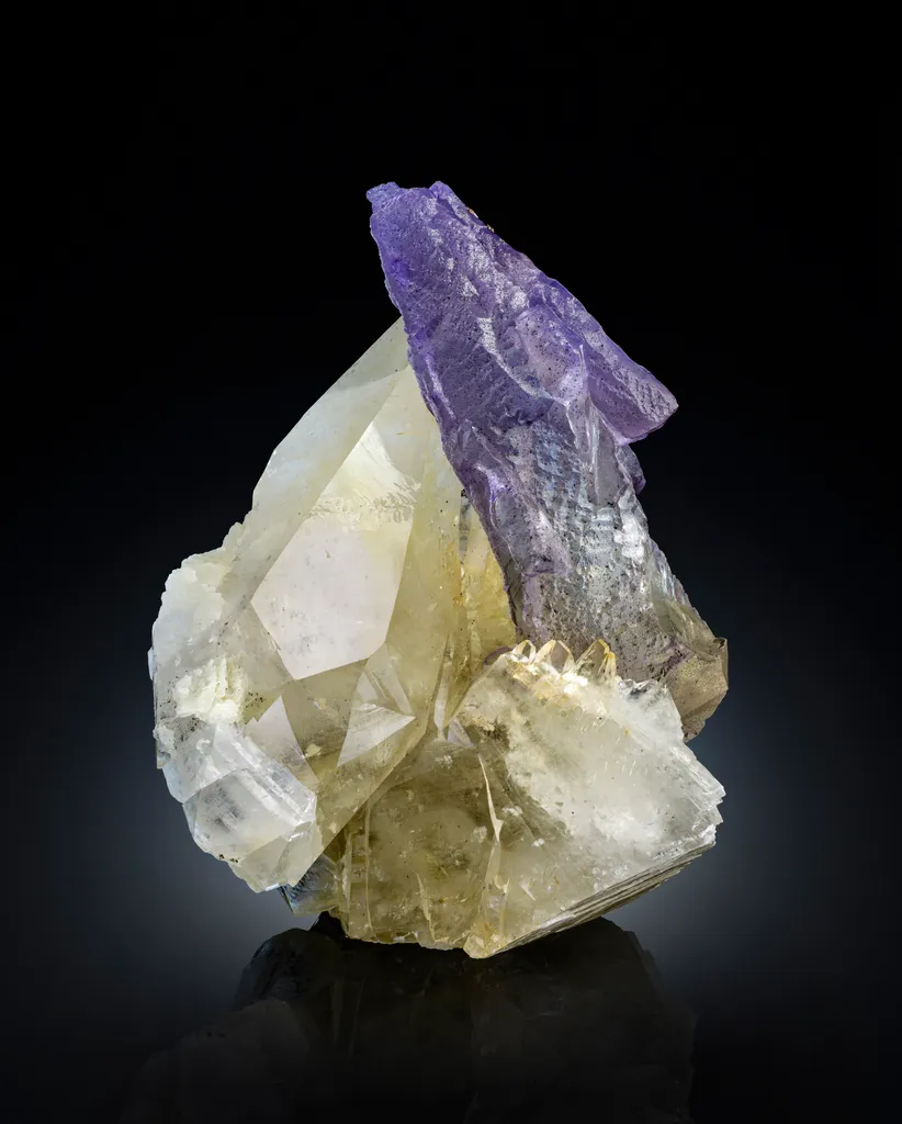 Etched Fluorite on Calcite from  USA, Tennessee, Elmwood Mine image
