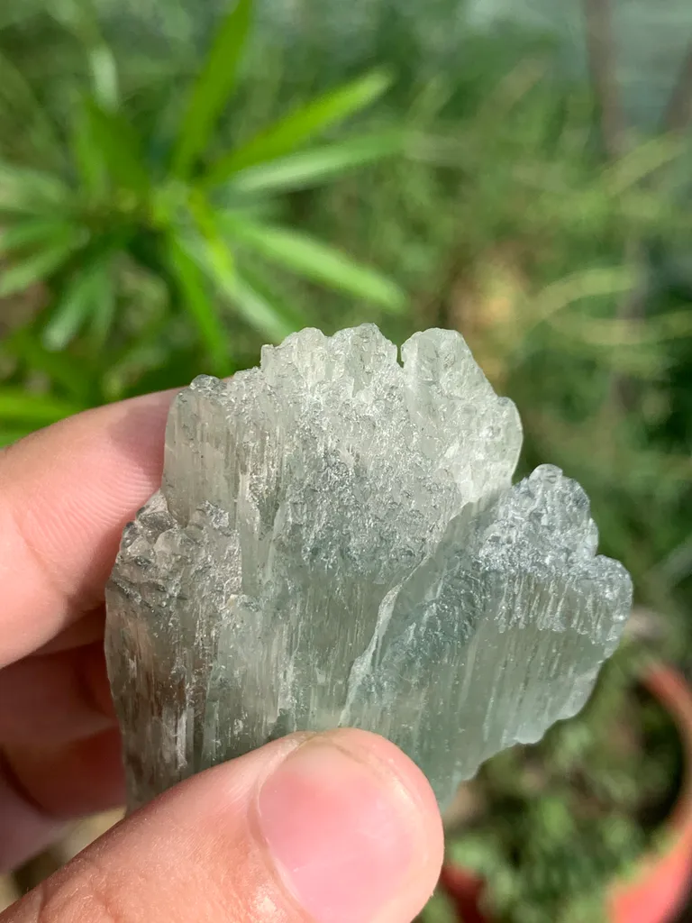 Etched Green Kunzite Crystal from Afghanistan - image 4