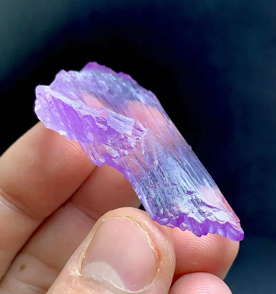 Etched kunizte / spodumene crystal mineral specimen @Afghanistan - image 5