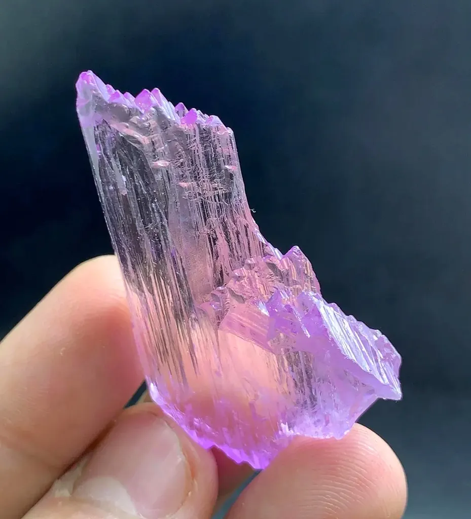 Etched kunizte / spodumene crystal mineral specimen @Afghanistan - image 8