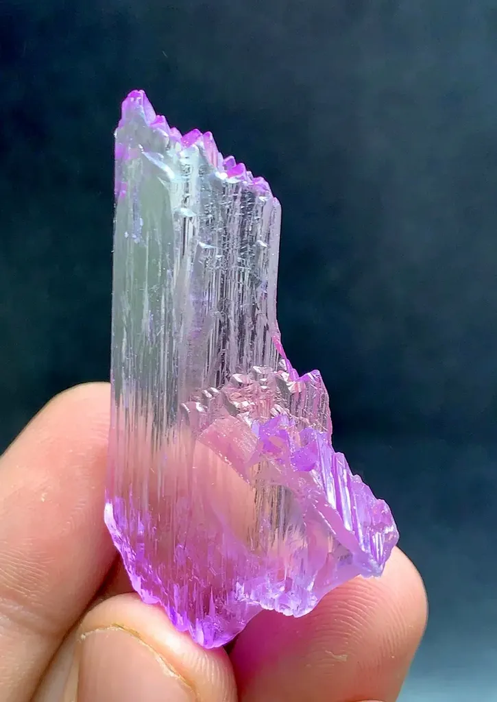 Etched kunizte / spodumene crystal mineral specimen @Afghanistan - image 3