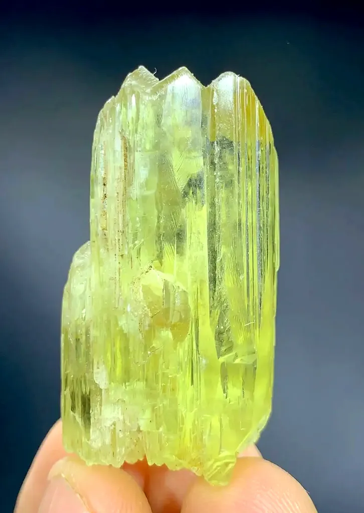 Etched triphane / spodumene crystal mineral specimen @Afghanistan - image 2