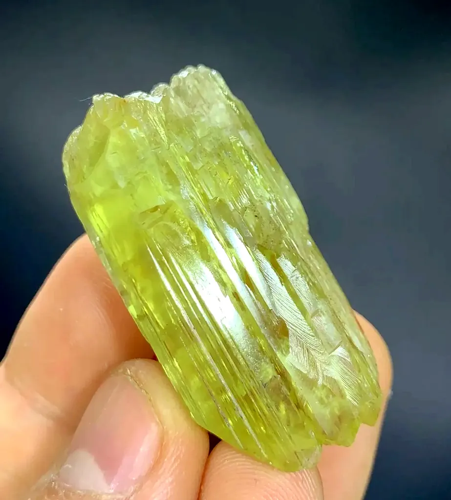 Etched triphane / spodumene crystal mineral specimen @Afghanistan - image 5