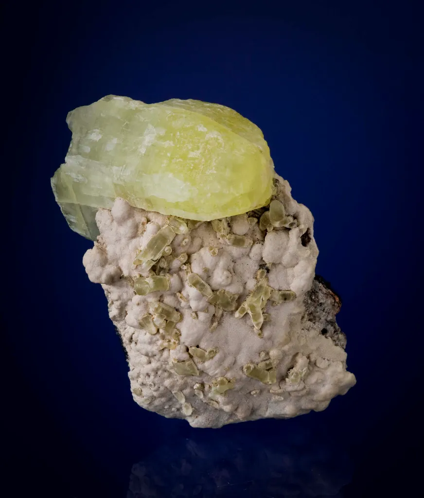 Ettringite image