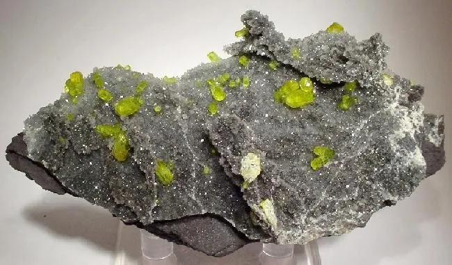 Ettringite, Calcite image