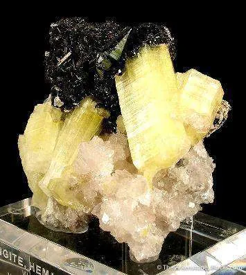 Ettringite With Hematite and Gaudefroyite on Calcite - image 3