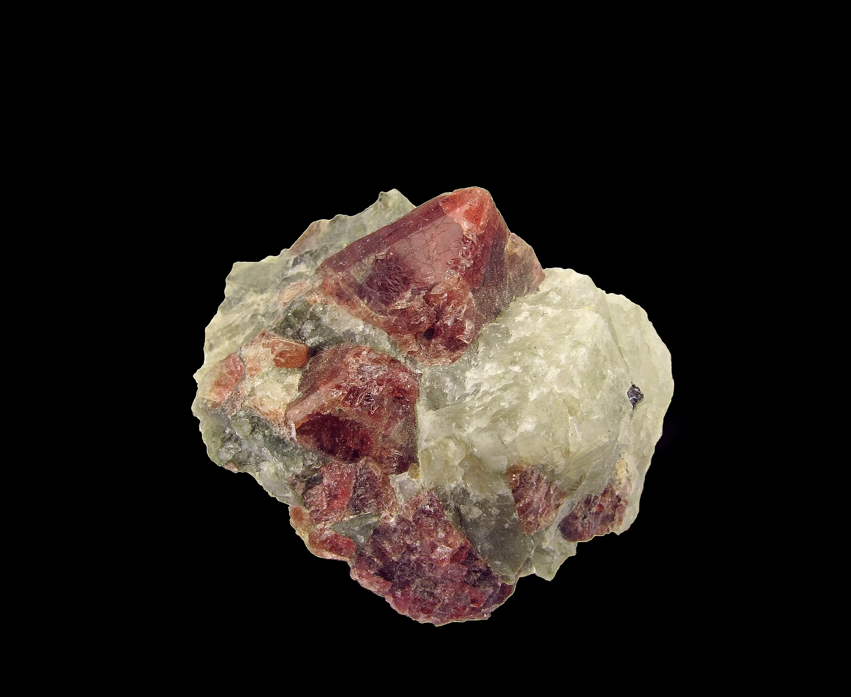 Eudialyte - image 1