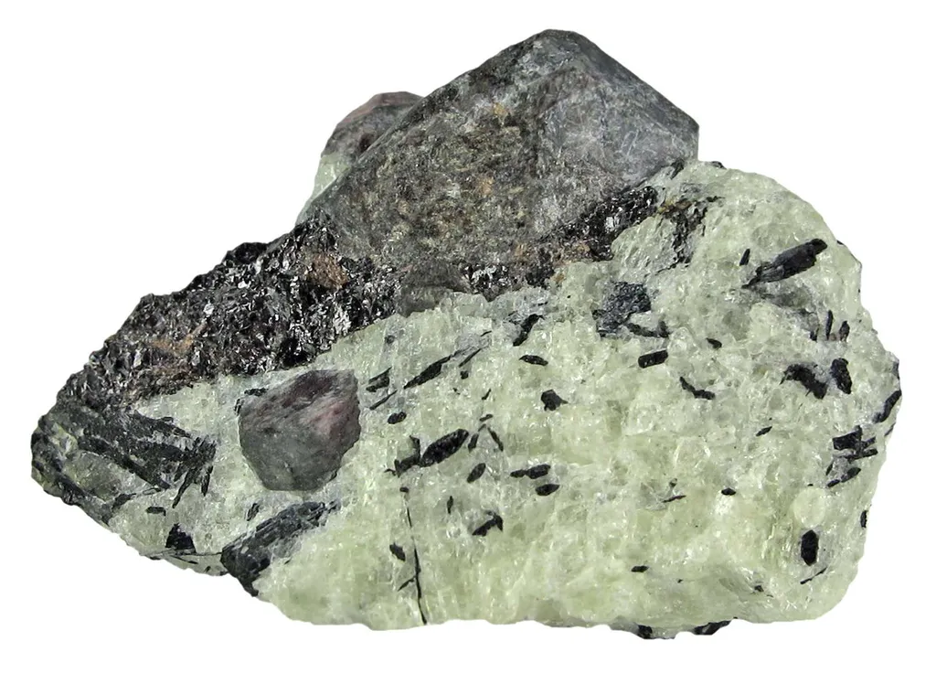 Eudialyte - image 4