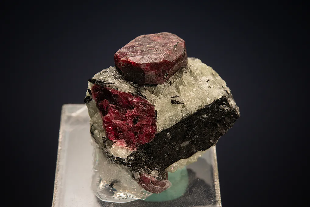 Eudialyte image