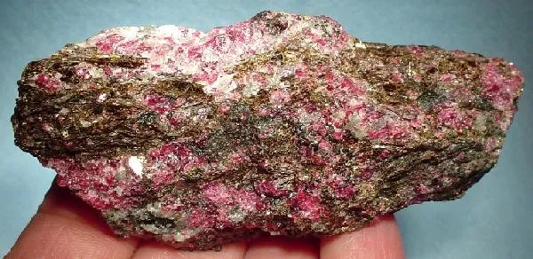 Eudialyte, Astrophyllite image