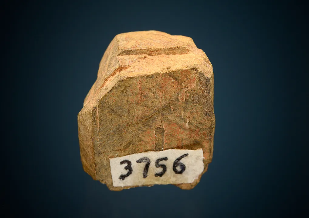 Euxenite - image 2