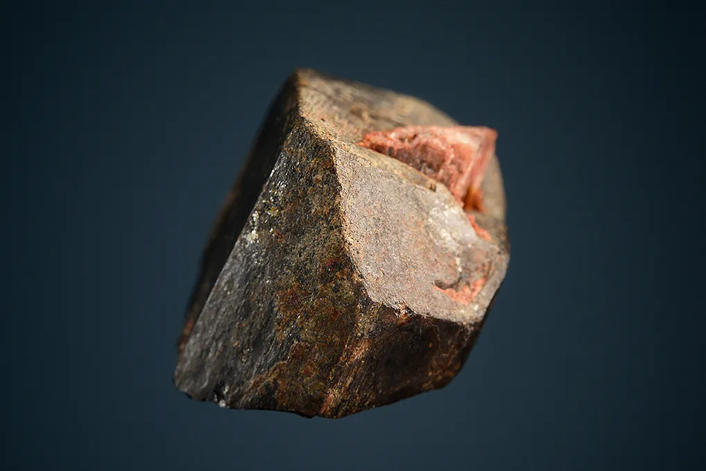 Euxenite-(Y) - image 2