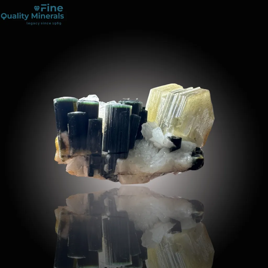 Exquisite Tourmaline with Muscovite image