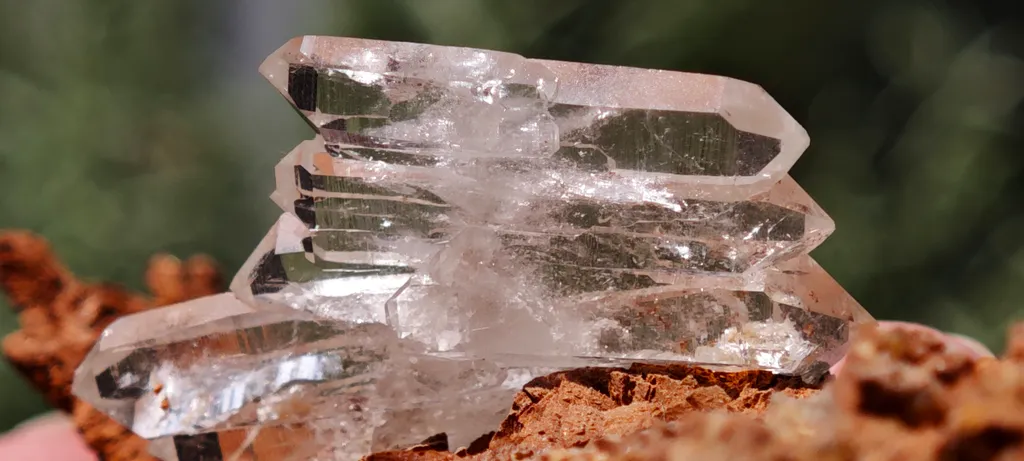 Faden quartz on Siderite and Calcite from Vals, Surselva Region, Switzerland - image 6