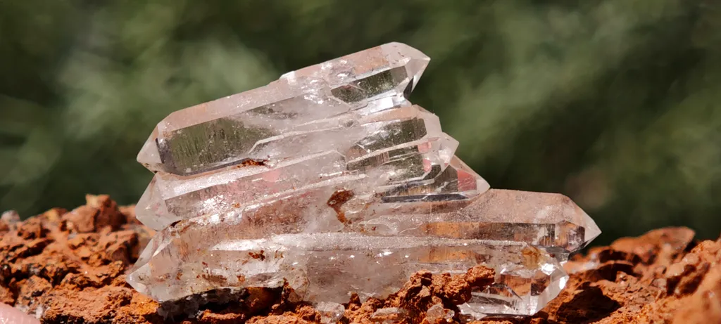Faden quartz on Siderite and Calcite from Vals, Surselva Region, Switzerland - image 2