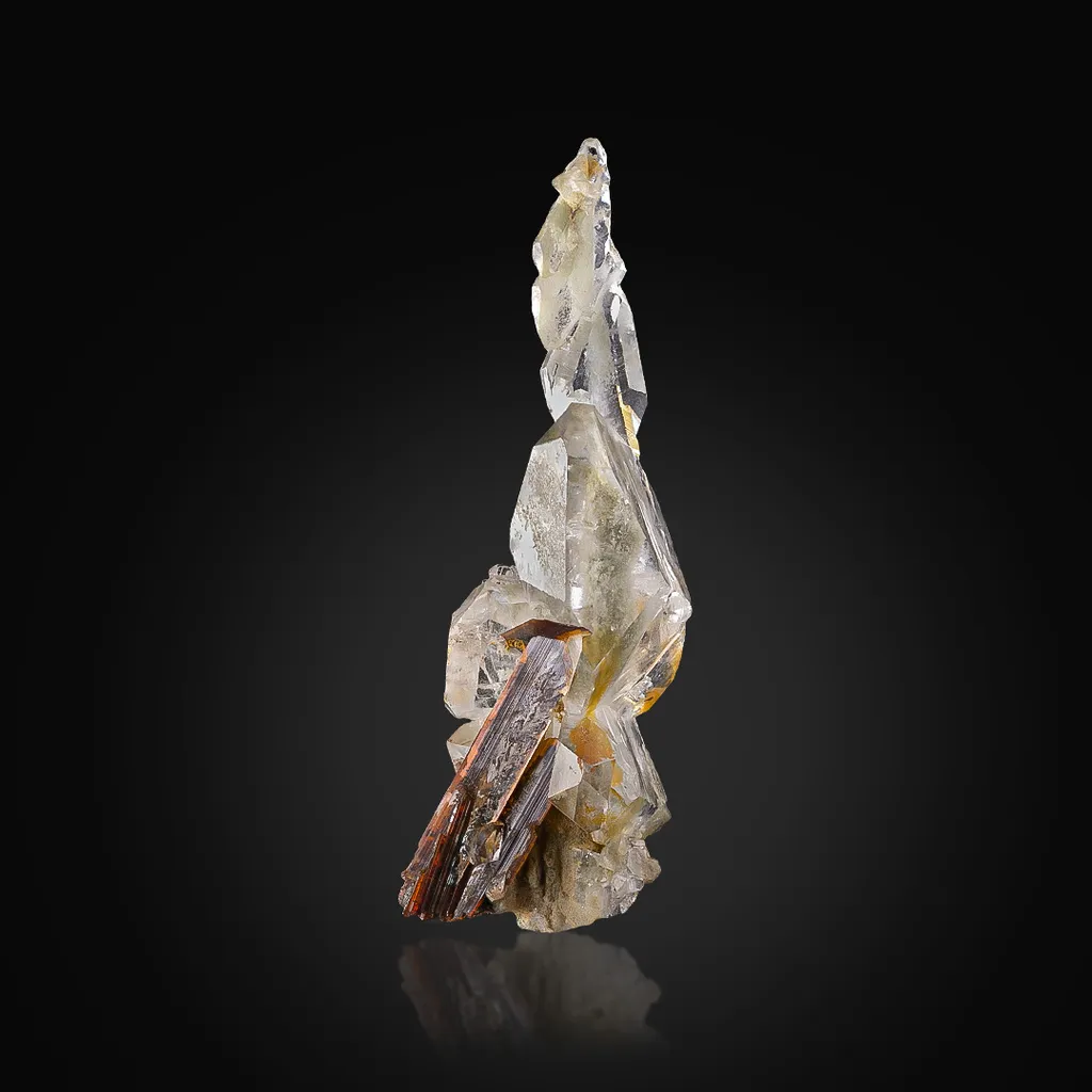 Faden Quartz with Brookite image