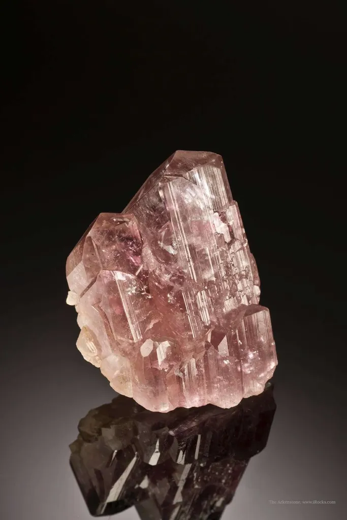 Feldspar Var. Orthoclase image