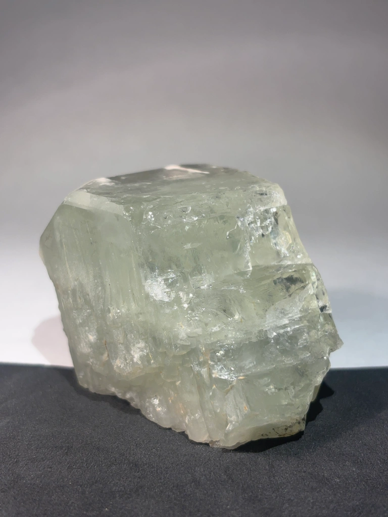 Feldspar var. Sanidine - image 4