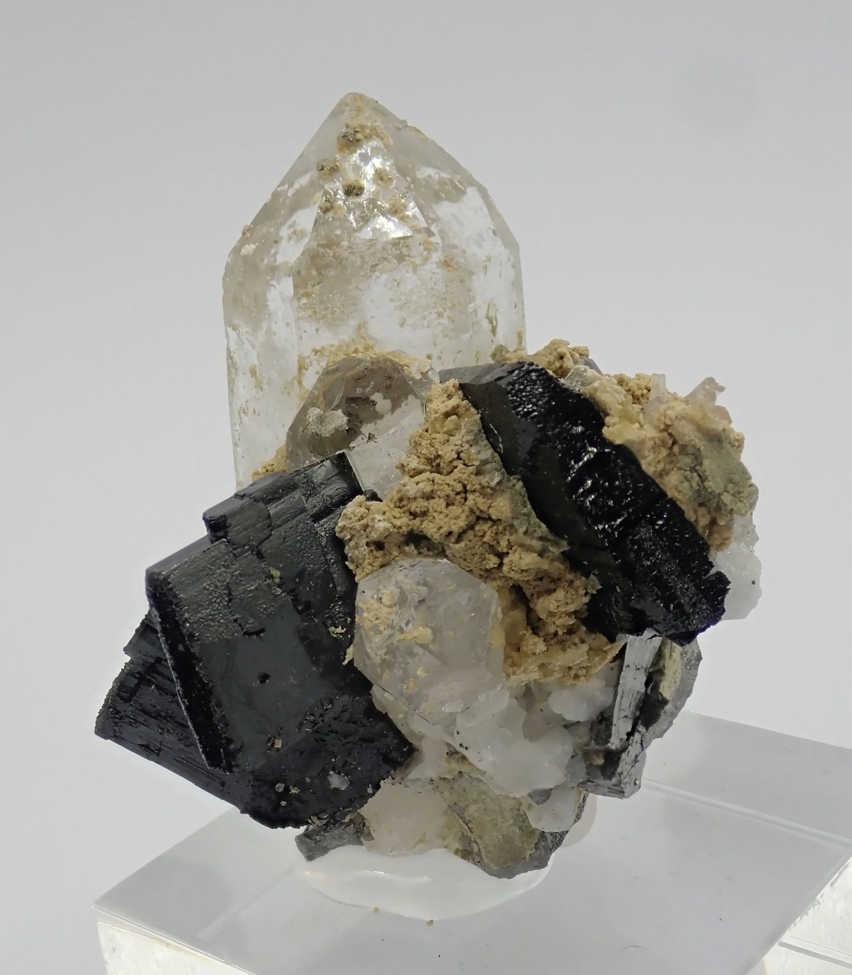 Ferberite, Quartz, Fluorapatite, Fluorite, Topaz, Arsenopyrite - image 4