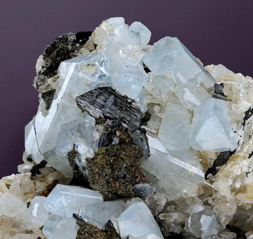 Ferberite, Topaz image