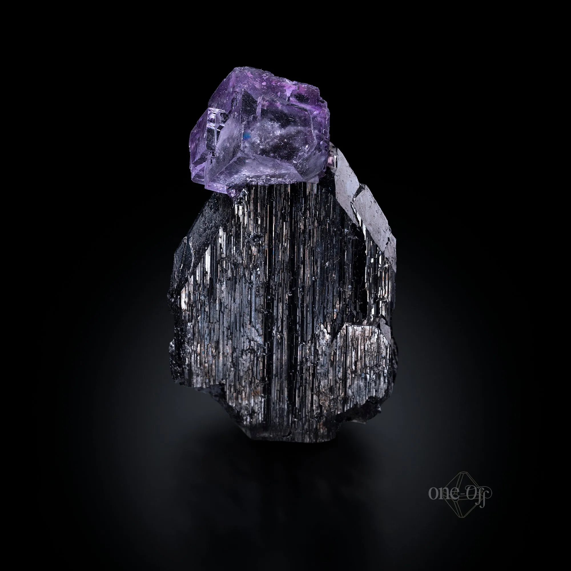 Ferberite w/ Fluorite - image 1