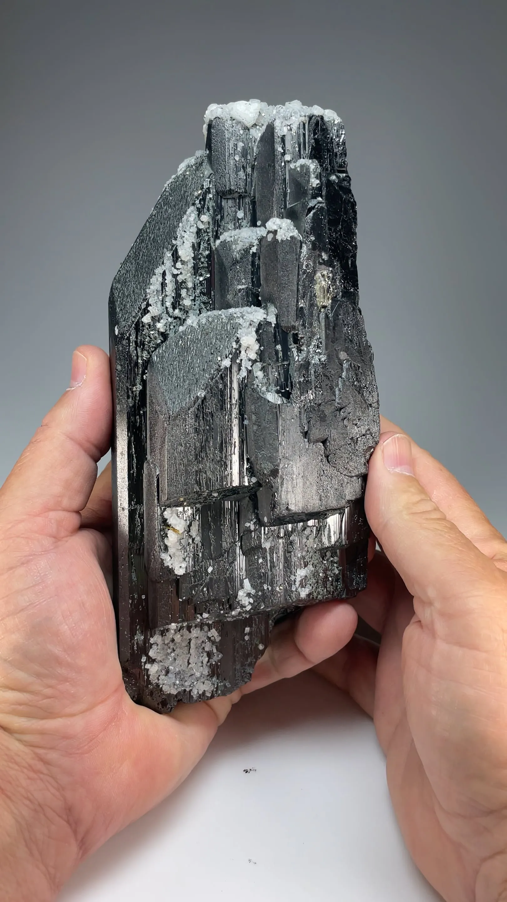 Ferberite with Calcite, Dolomite - image 2