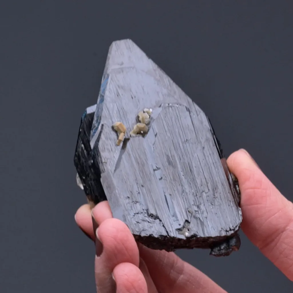 Ferberite with Muscovite - image 2