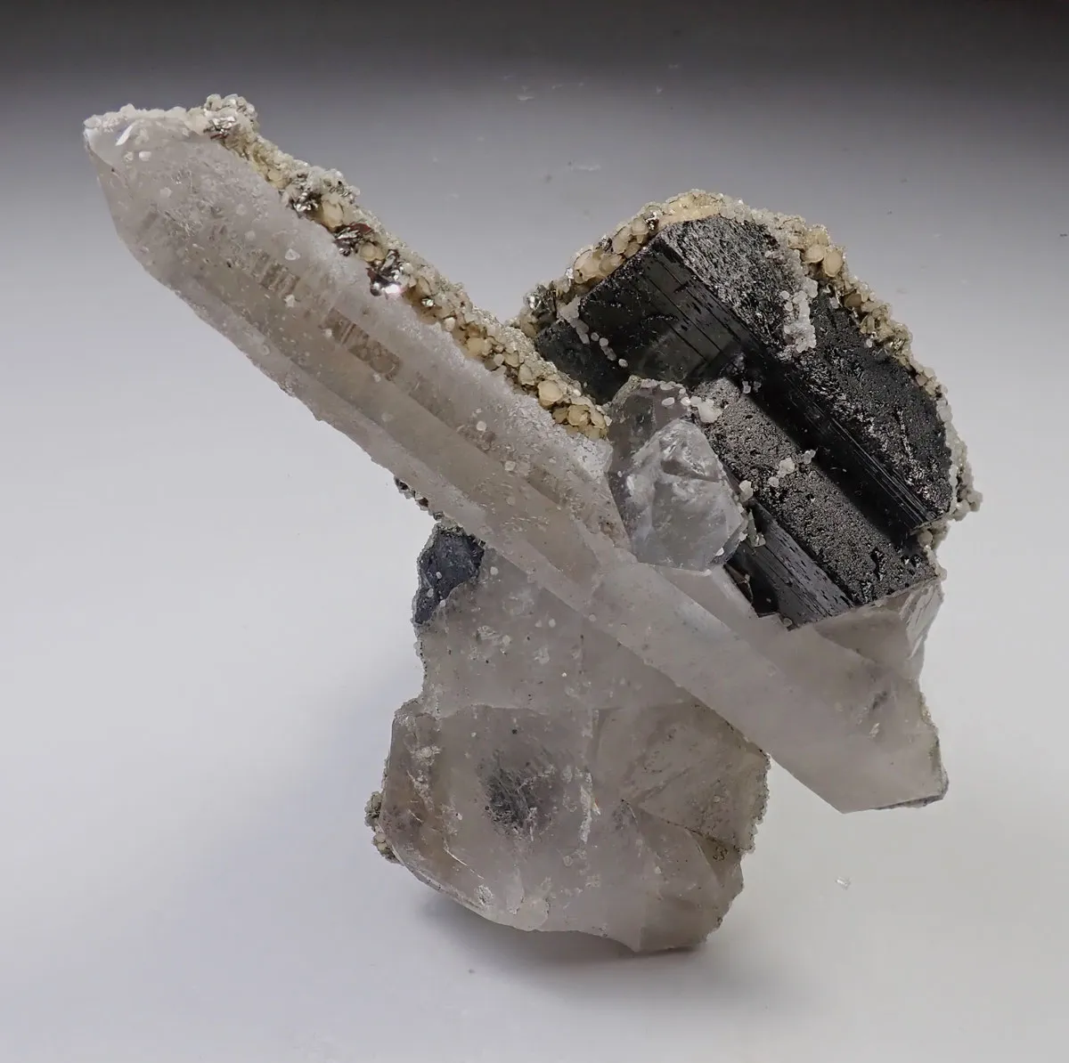 Ferberite with Quartz - image 3