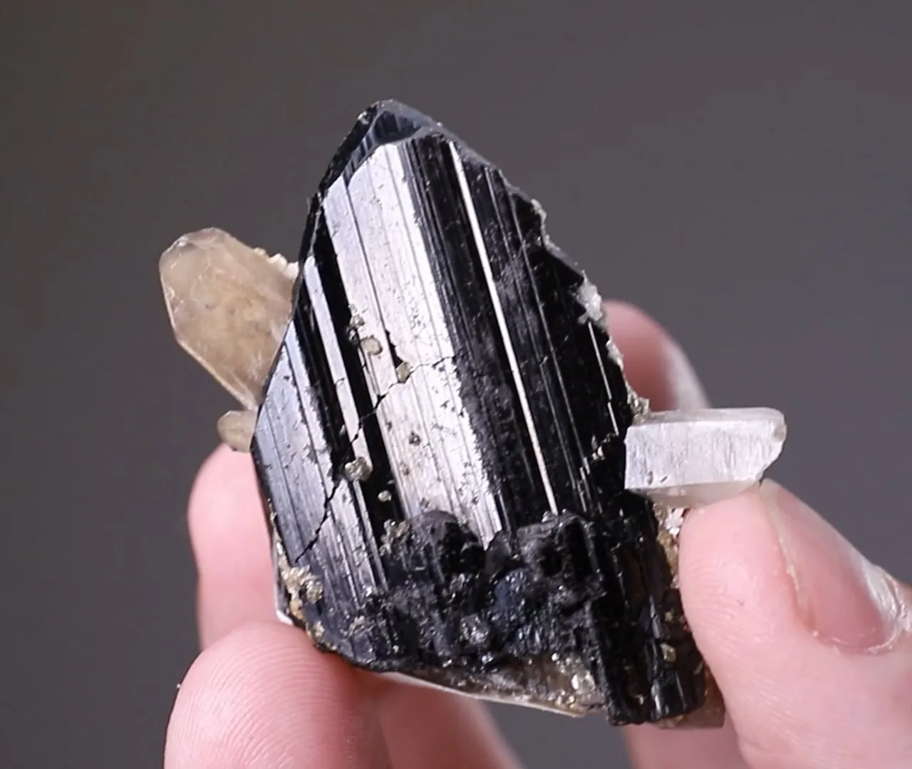 Ferberite with Quartz and Pyrite - image 2