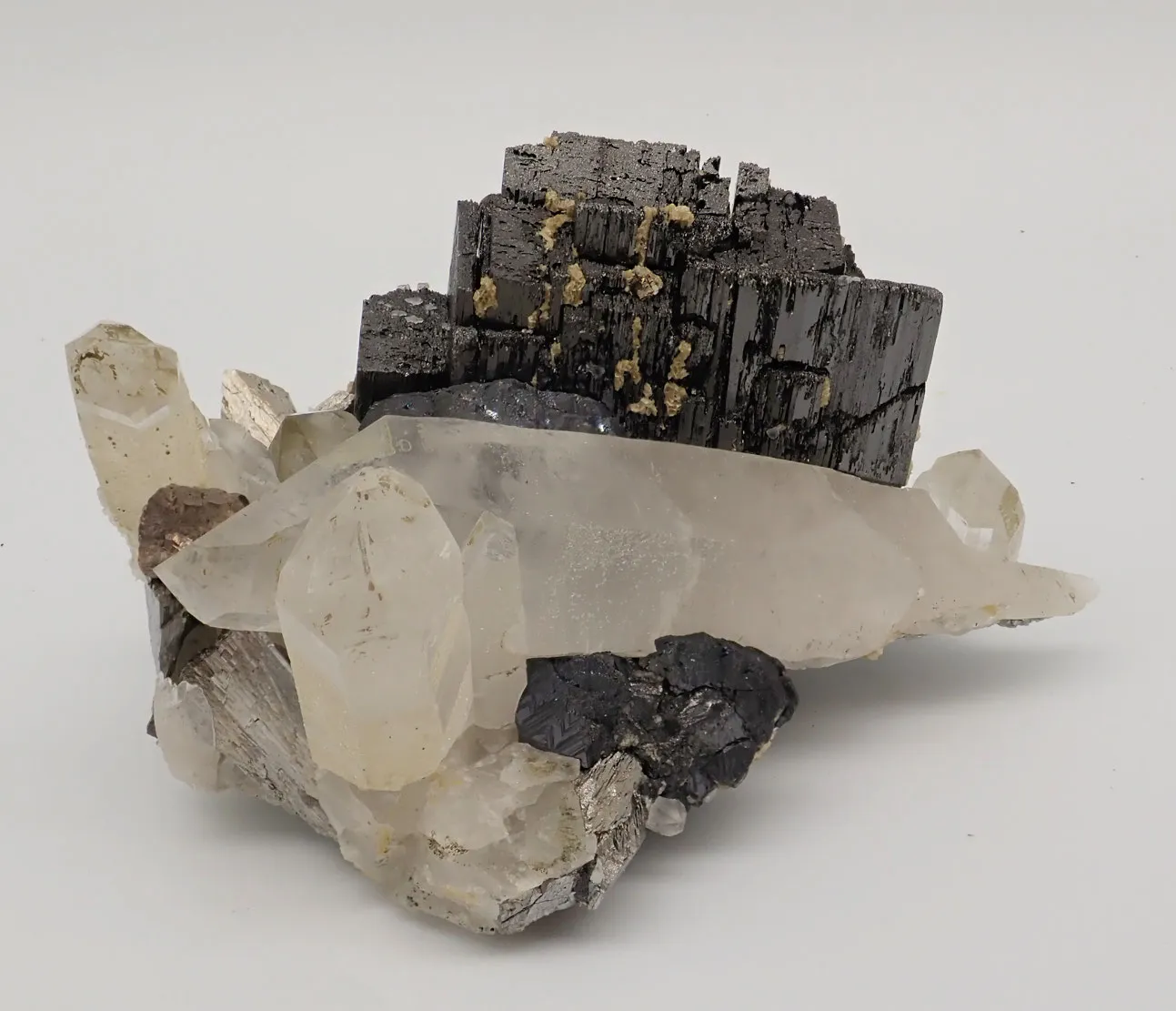 Ferberite with Quartz and Sphalerite - image 3