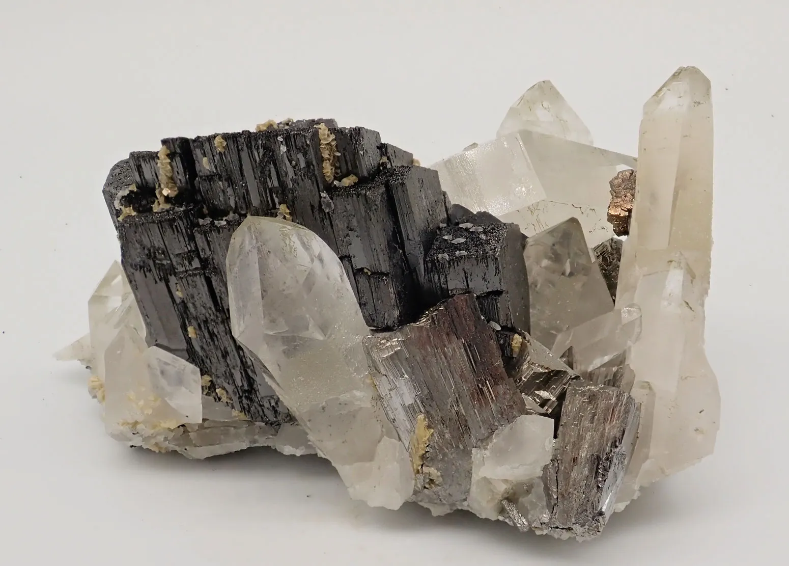 Ferberite with Quartz and Sphalerite - image 4