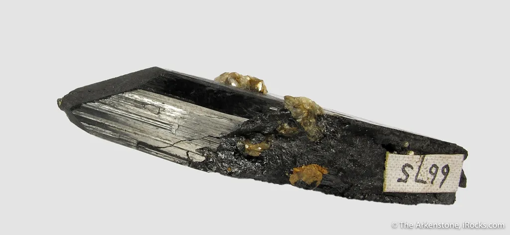 Ferberite with Siderite - image 4