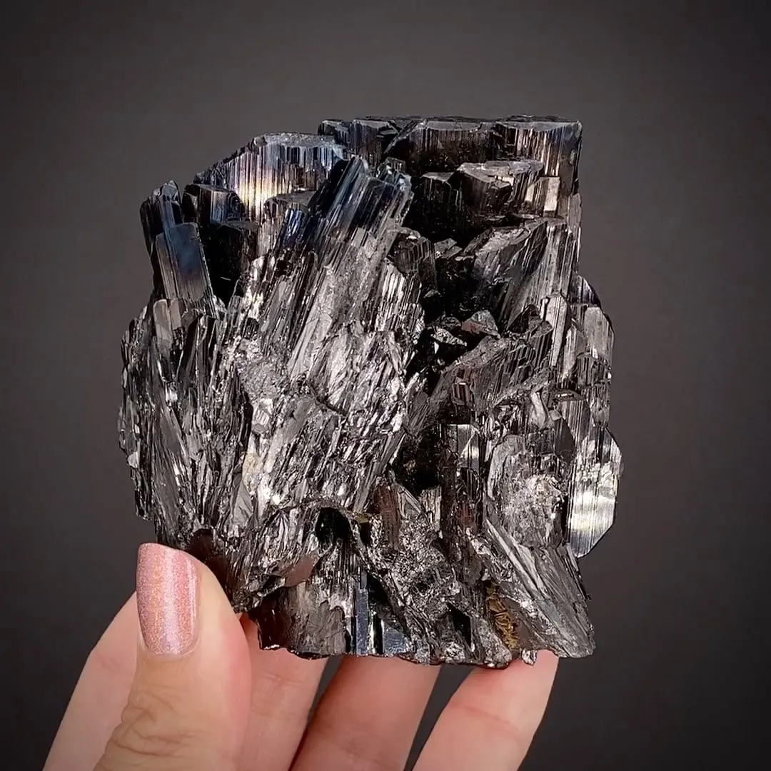 Ferberite with Unusual Patina - image 2