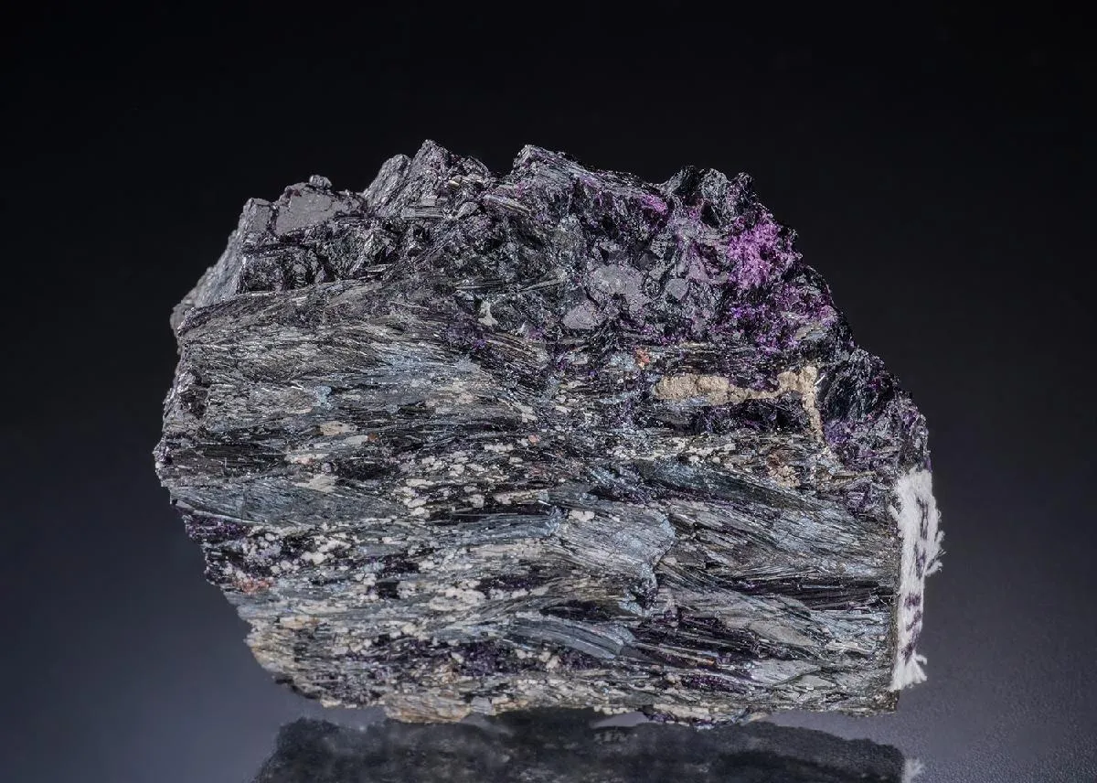 FERRIHOLLANDITE with Fluorite - image 1