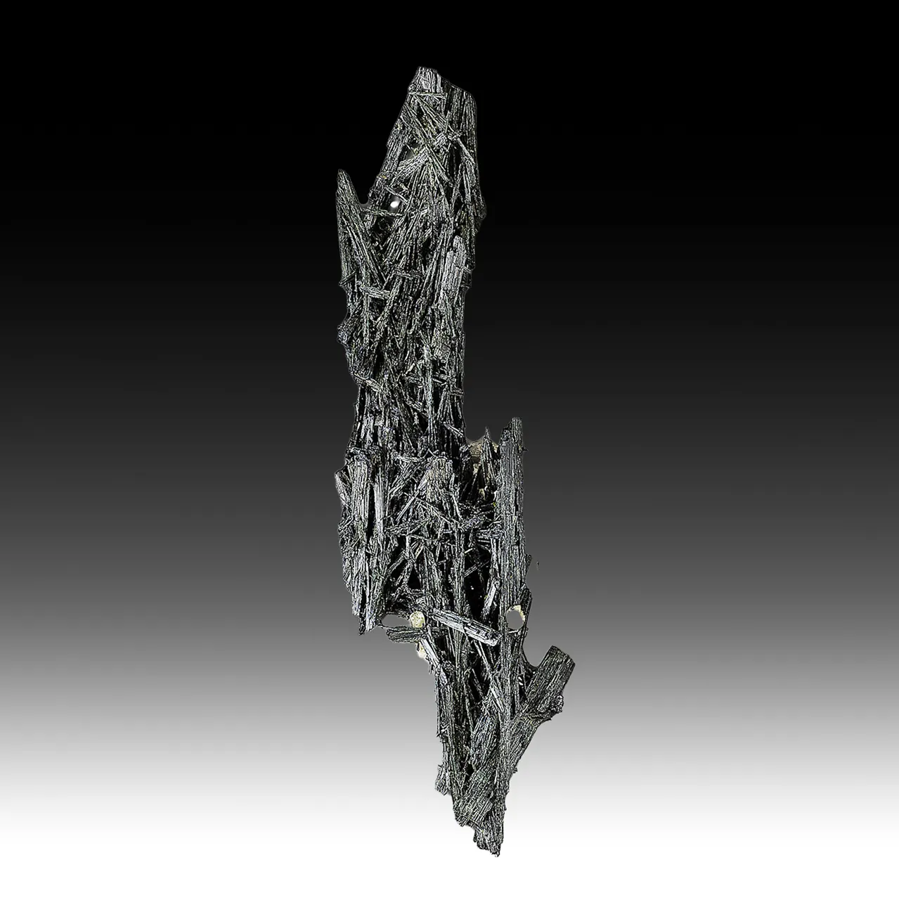 Ferroactinolite with Chlorapatite - image 1