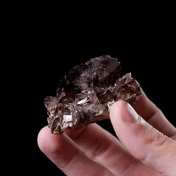 FERROAXINITE
