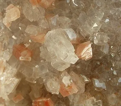 Florencite-(Ce), Magnesite - image 2