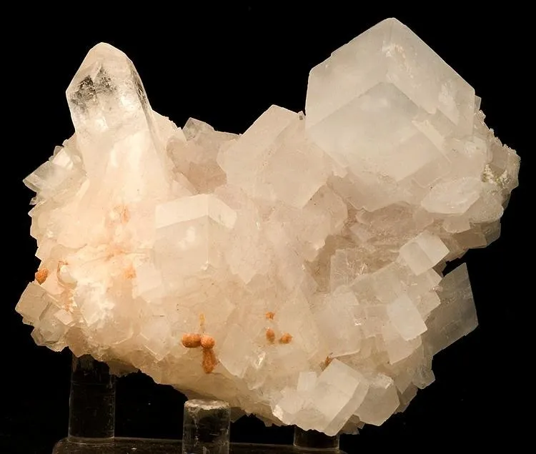 Florencite-(Ce), Quartz, Magnesite image