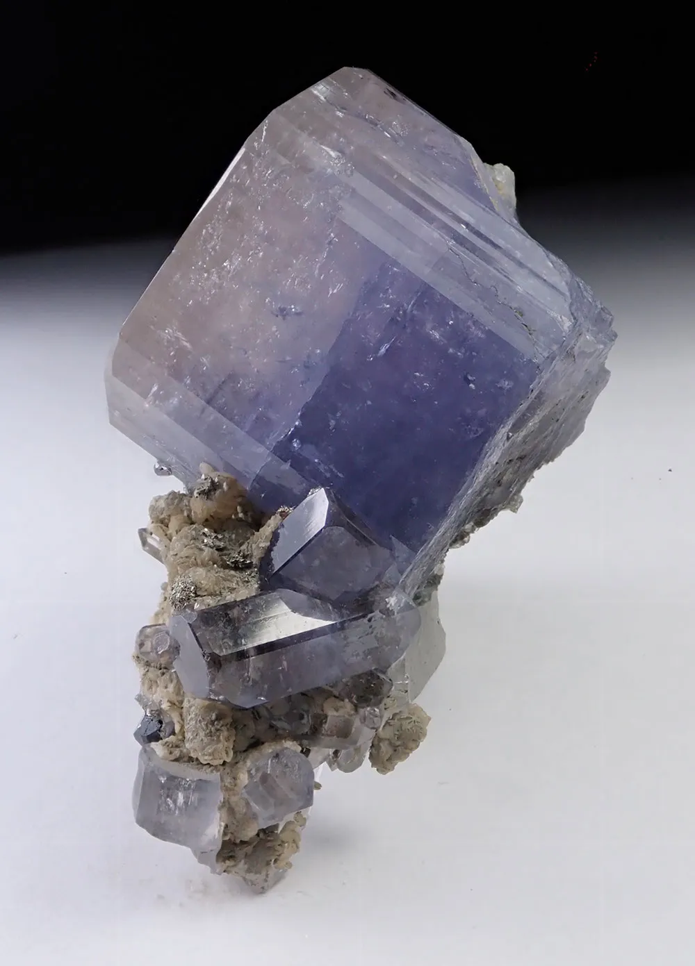 Fluorapatite - image 1