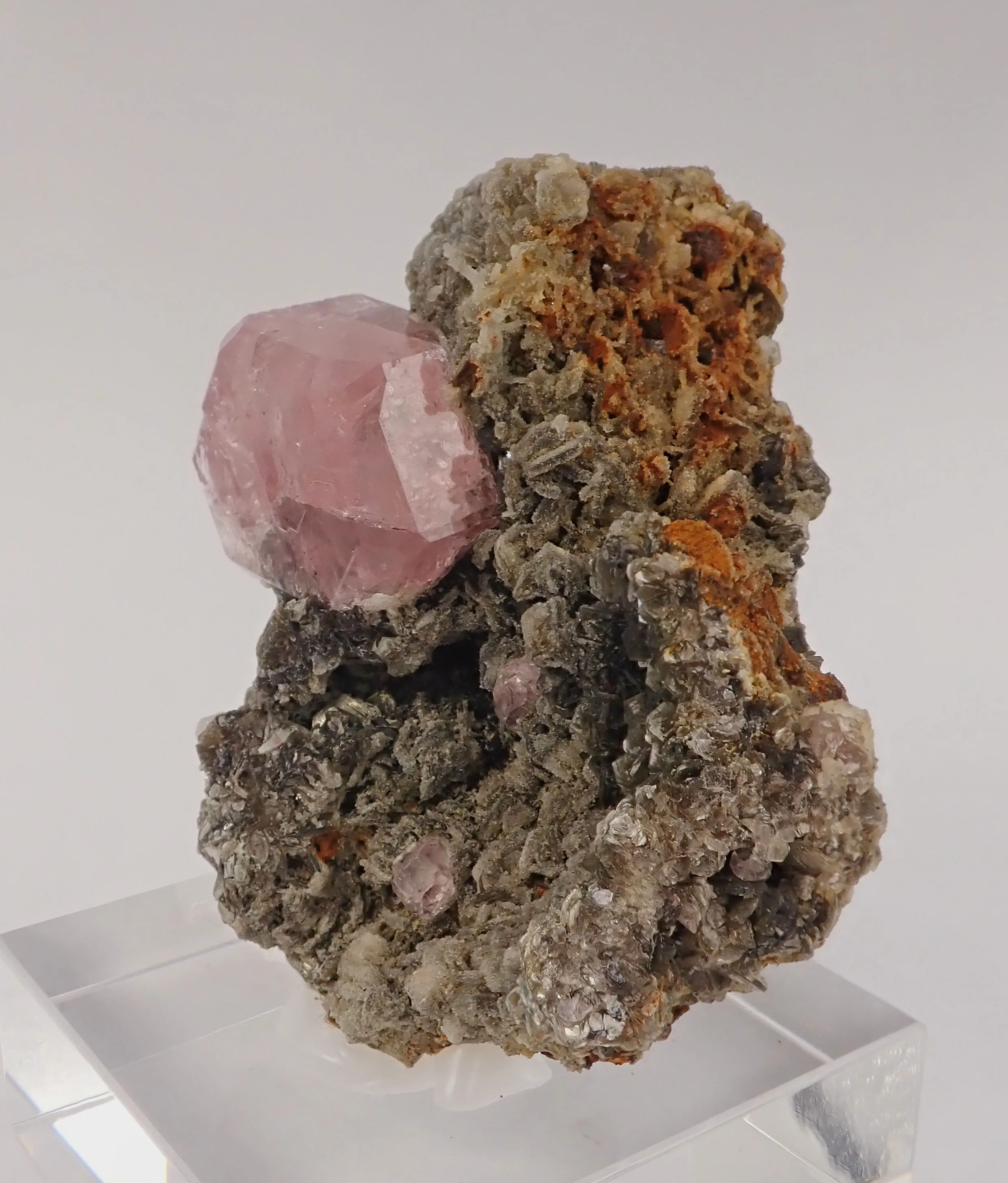 Fluorapatite - image 6
