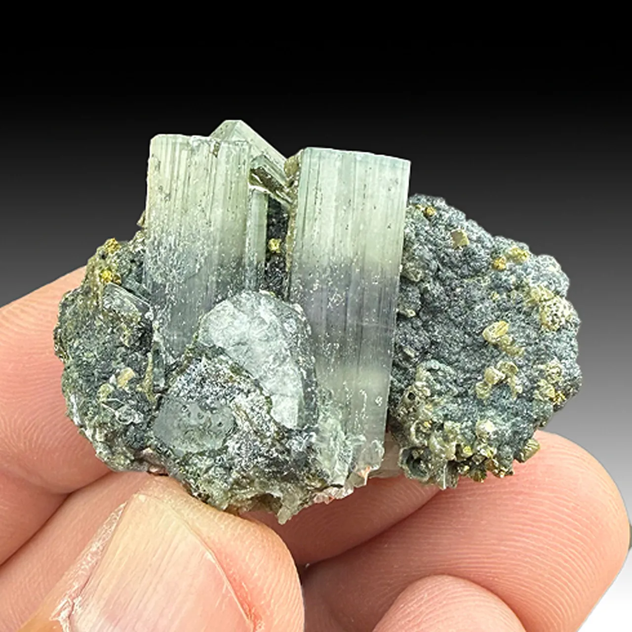 Fluorapatite - image 1