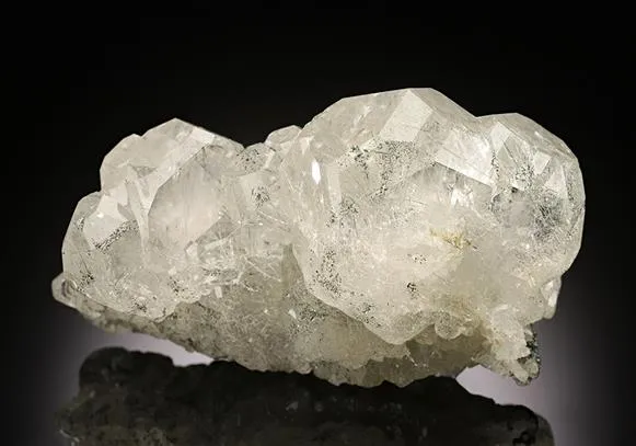 FLUORAPATITE image