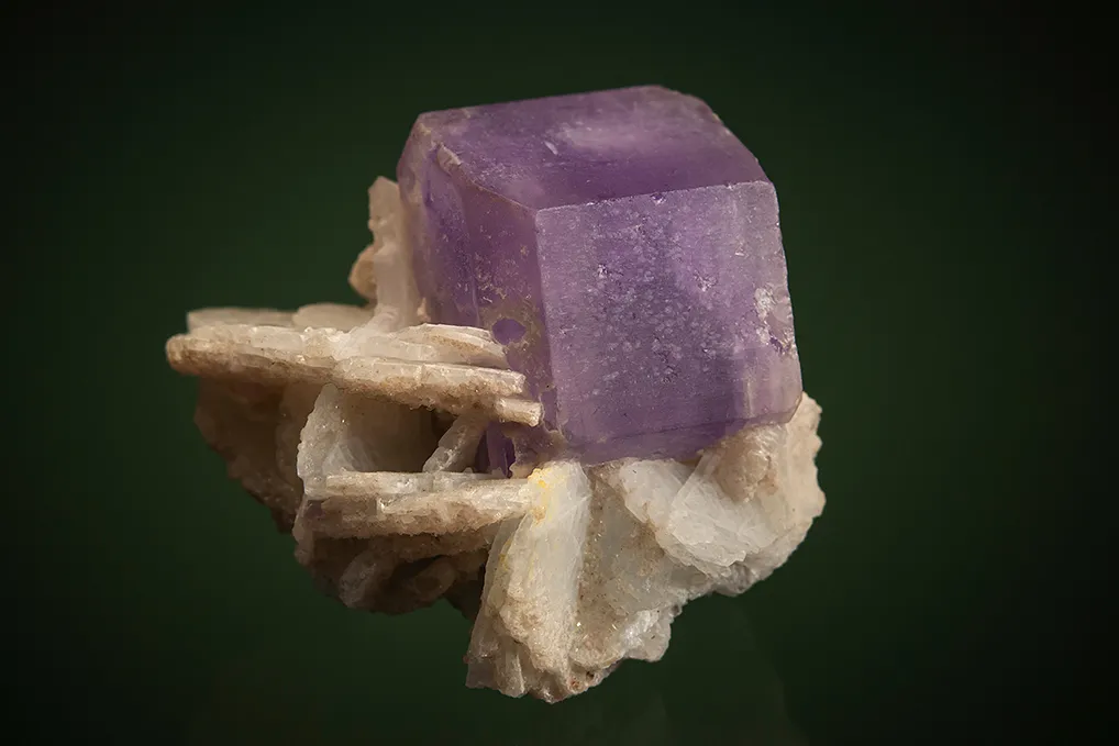 Fluorapatite image